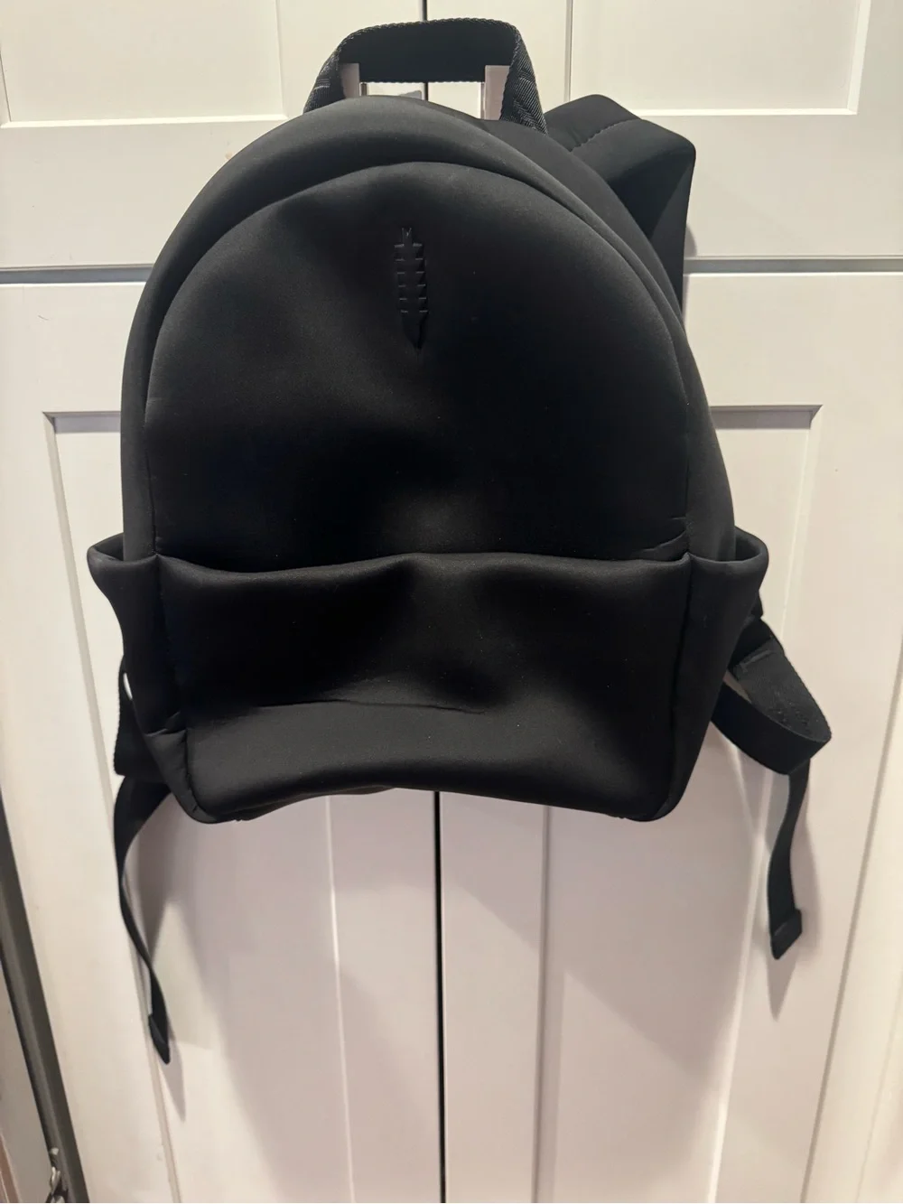 Thacker sleek black